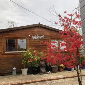 West View Log Cabin